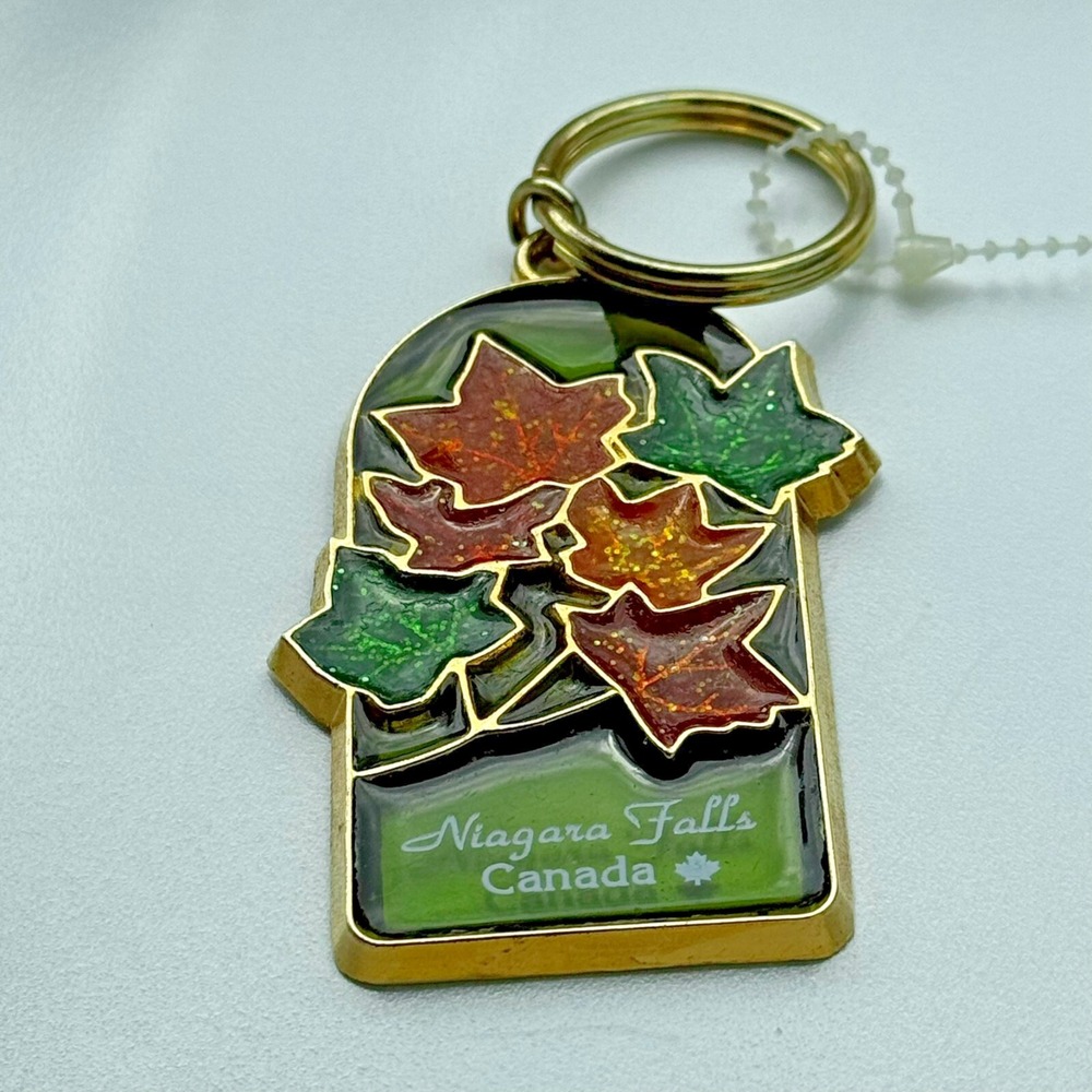 Niagara Falls Canada Leaf Keychain Key Ring